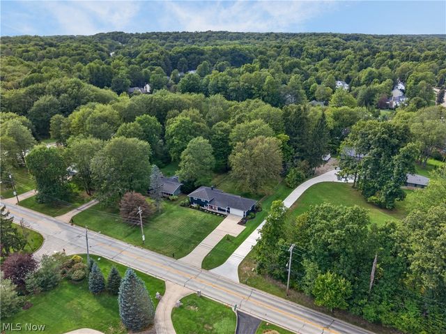 35755 Solon Road, Solon, OH 44139