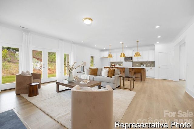 423 Whispering Hills Drive 156bp, Locust, NC 28097