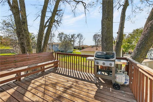 124 N 80 Terrace, Kansas City, KS 66111