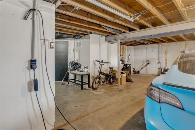 124 N 80 Terrace, Kansas City, KS 66111