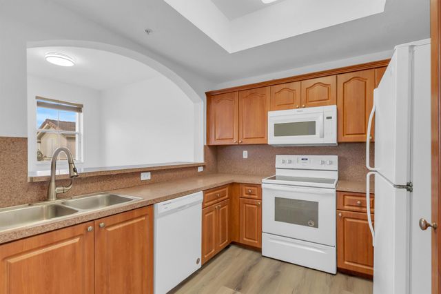 8970 W Flagler Street 208, Miami, FL 33174