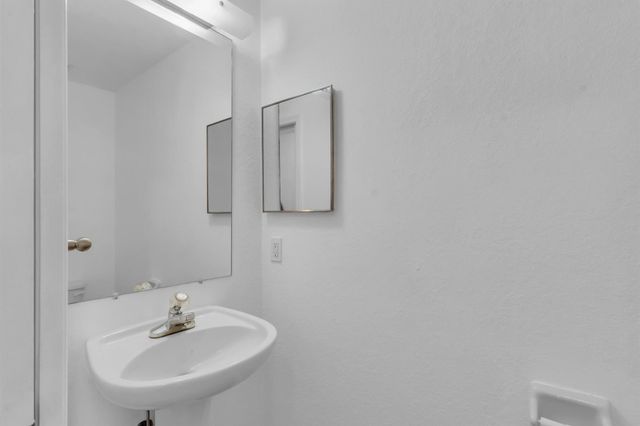 8970 W Flagler Street 208, Miami, FL 33174