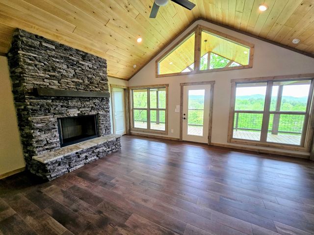 30 Small Street, Blairsville, GA 30512