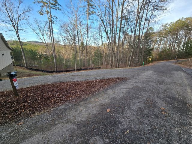 30 Small Street, Blairsville, GA 30512