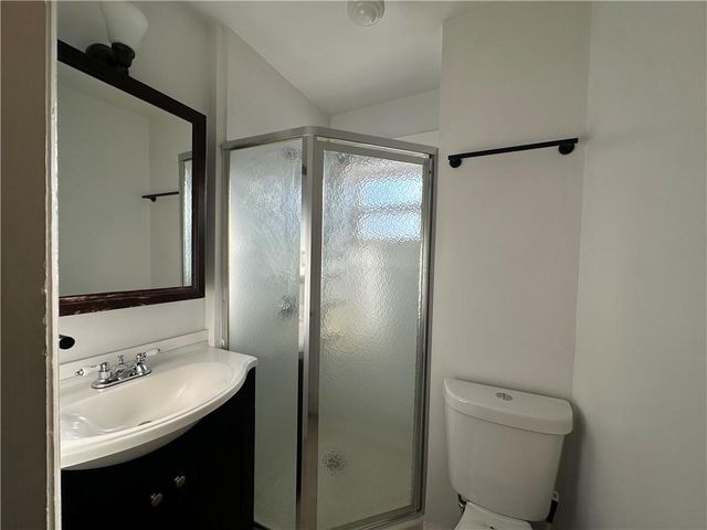 5 Record Street 2B, Newport, RI 02840