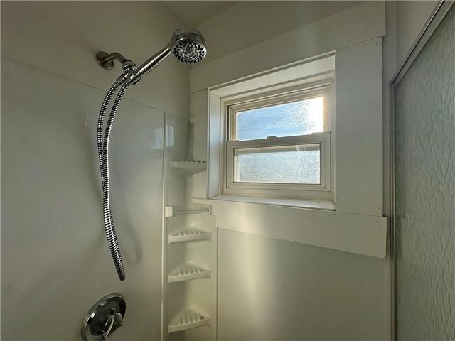 5 Record Street 2B, Newport, RI 02840