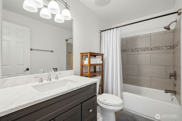 2102 NE 96th Court N, Vancouver, WA 98664