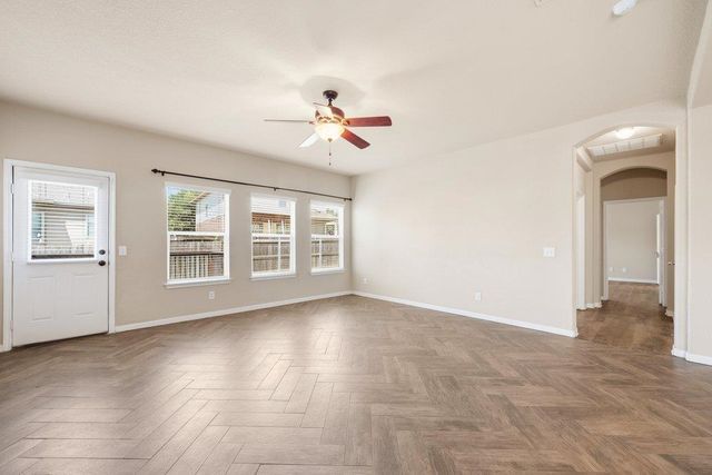 1942 Spotted Owl, New Braunfels, TX 78130