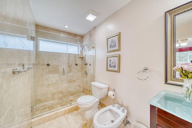 10641 SW 99th Ter, Miami, FL 33176