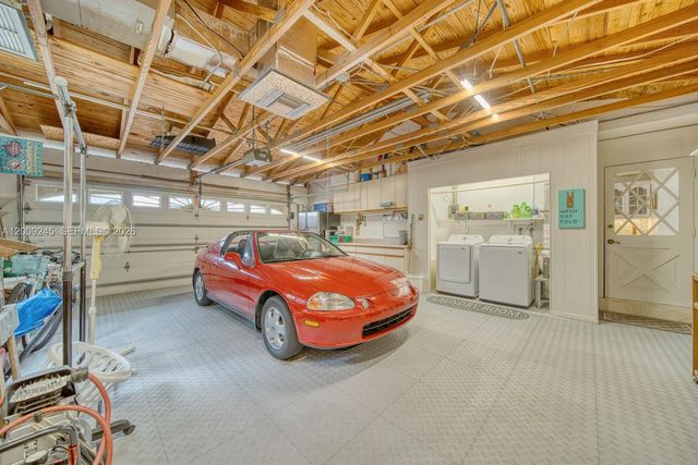 10641 SW 99th Ter, Miami, FL 33176