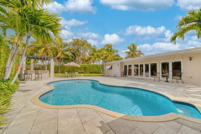 10641 SW 99th Ter, Miami, FL 33176