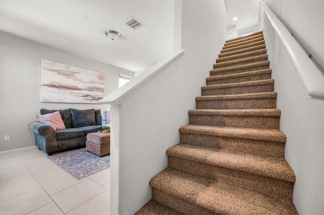 1532 Joy Drive, Clovis, CA 93619