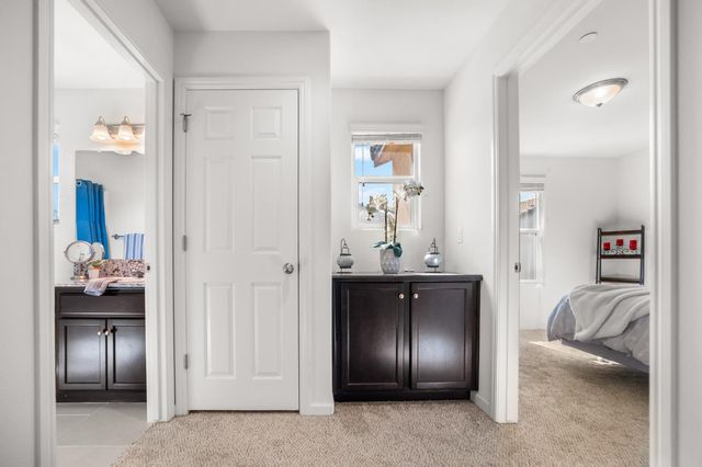 1532 Joy Drive, Clovis, CA 93619