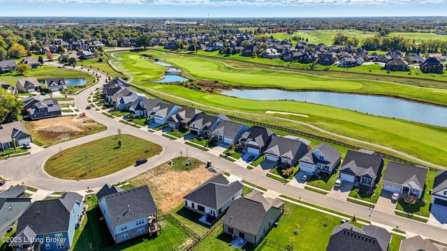 1160 Greens Dr, Simpsonville, KY 40067