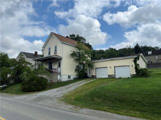 108 Brown Ave, Hempfield Twp, PA 15634