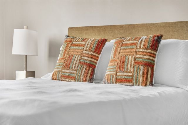 127 Centre St 307, Brockton, MA 02302