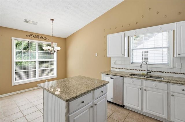 3289 Hampton Trace Court, Buford, GA 30519