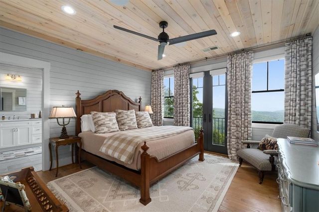 207 Utana Bluffs Trail, Ellijay, GA 30540