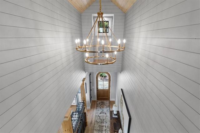 207 Utana Bluffs Trail, Ellijay, GA 30540