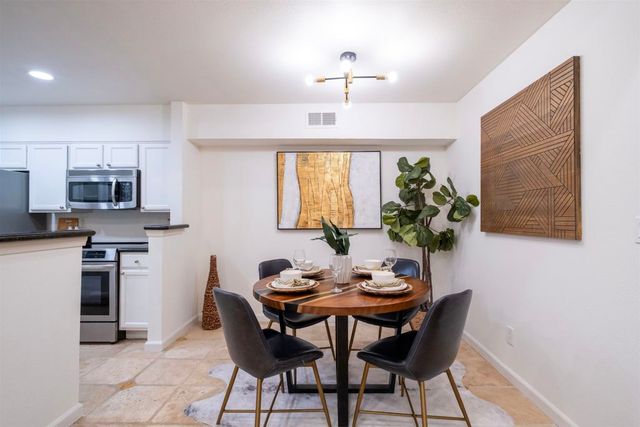 285 Reflections Dr 23, San Ramon, CA 94583