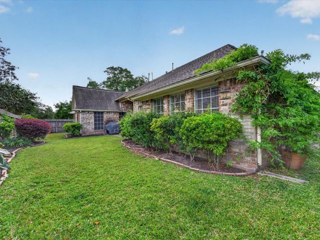 5323 Mindy Park Court, Houston, TX 77069