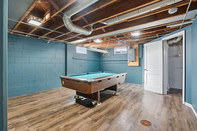 2839 E Locust St Street, Davenport, IA 52803