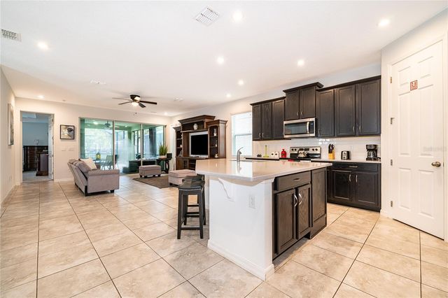 8951 AMELIA DOWNS TRAIL, Kissimmee, FL 34747