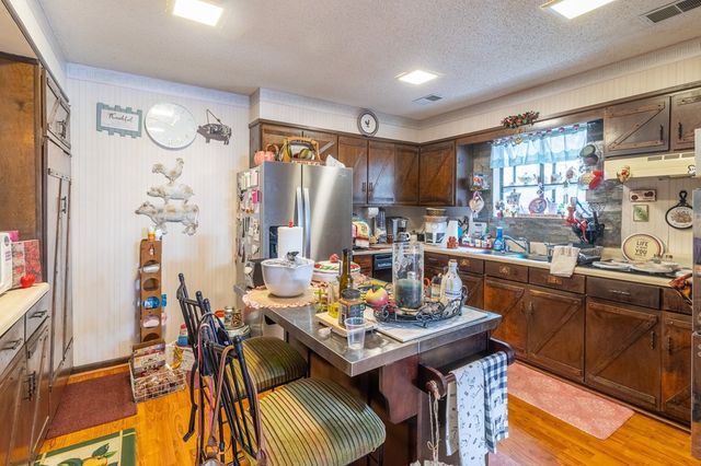 556 Leon Circle, Chatsworth, GA 30705
