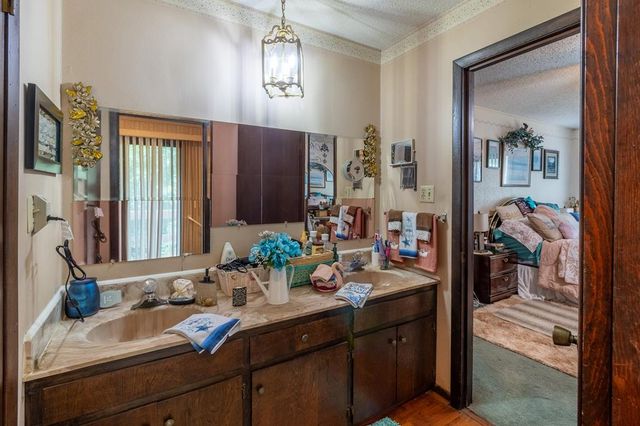 556 Leon Circle, Chatsworth, GA 30705