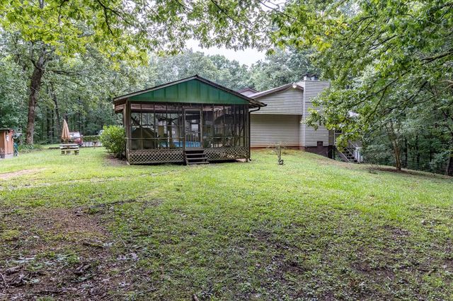 556 Leon Circle, Chatsworth, GA 30705