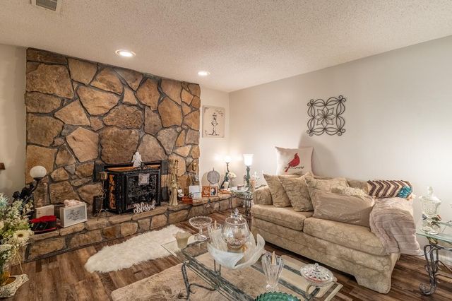 556 Leon Circle, Chatsworth, GA 30705