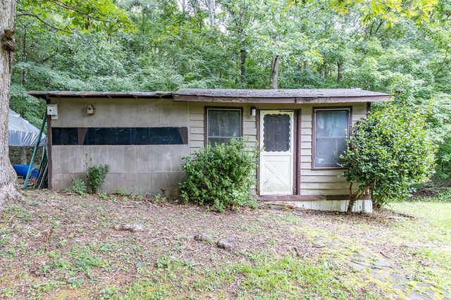 556 Leon Circle, Chatsworth, GA 30705