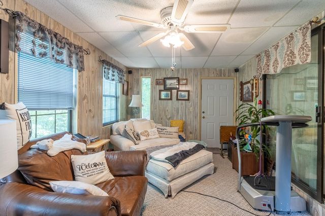 556 Leon Circle, Chatsworth, GA 30705