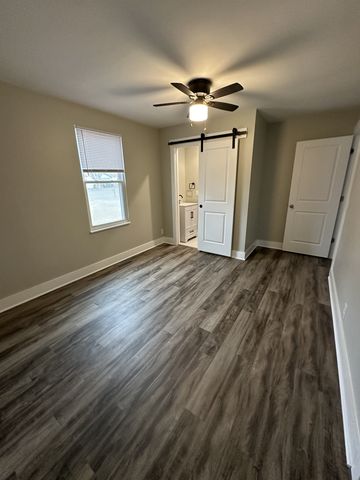 6541 Kari Dr, Murfreesboro, TN 37129