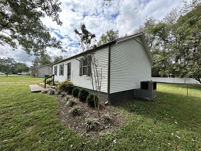 6541 Kari Dr, Murfreesboro, TN 37129