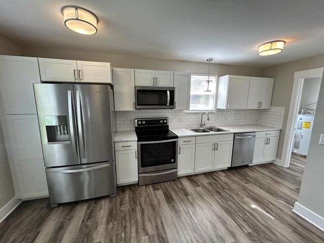 6541 Kari Dr, Murfreesboro, TN 37129