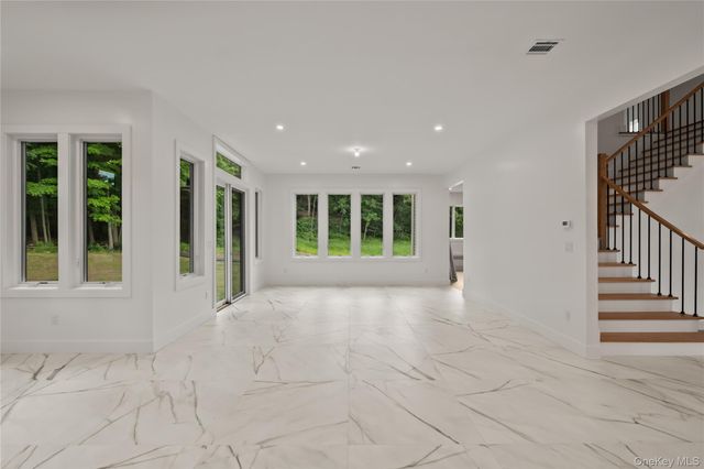 31 Argo Lane, Monsey, NY 10977