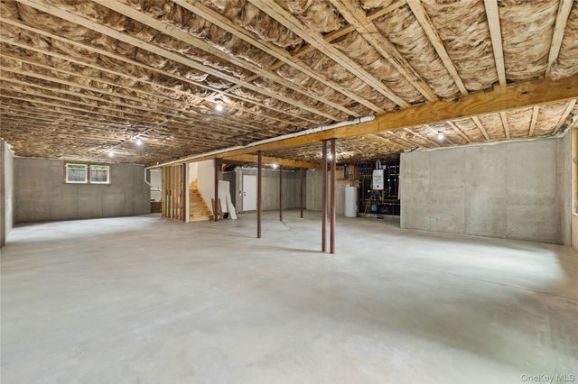 31 Argo Lane, Monsey, NY 10977