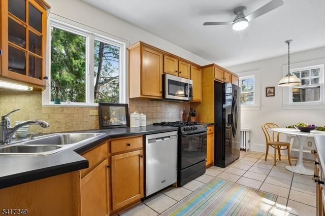 35 Broadview Ave, Maplewood Twp., NJ 07040