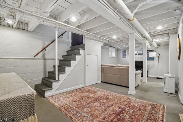 35 Broadview Ave, Maplewood Twp., NJ 07040