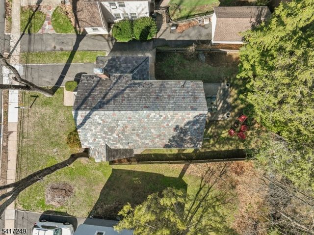 35 Broadview Ave, Maplewood Twp., NJ 07040