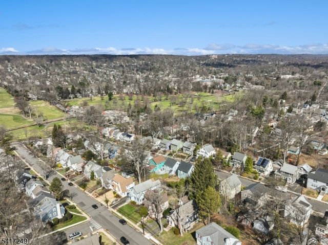 35 Broadview Ave, Maplewood Twp., NJ 07040