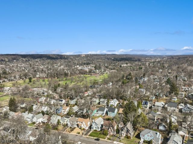 35 Broadview Ave, Maplewood Twp., NJ 07040