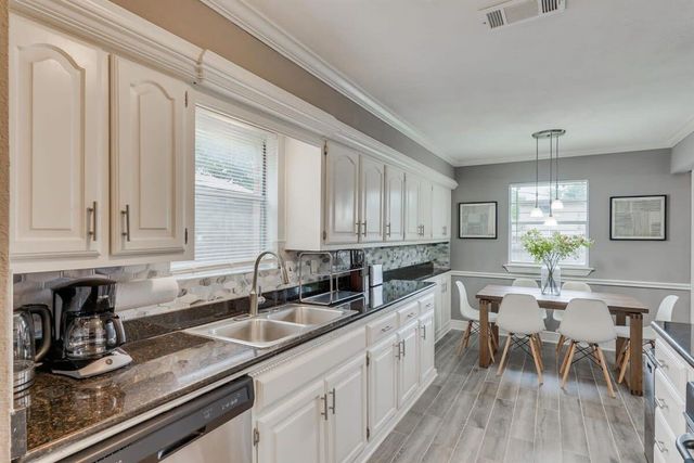 11259 Drummond Drive, Dallas, TX 75228