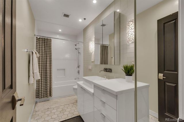 1555 California Street 411, Denver, CO 80202