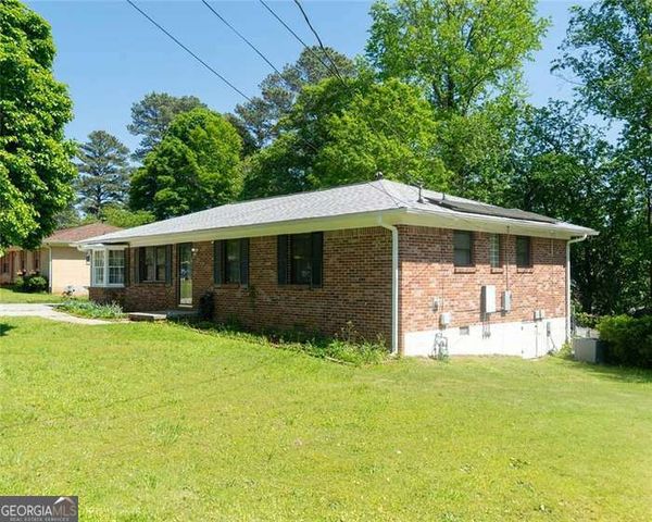 724 Camelot Way, Norcross, GA 30071