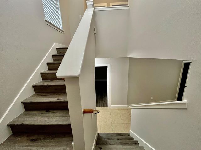 1511 Nichole Woods Drive, Houston, TX 77047