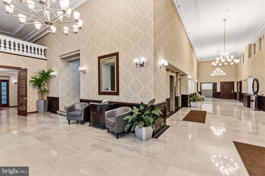 Image 2 of property listing at 1324 LOCUST ST #214, Philadelphia, PA 19107
