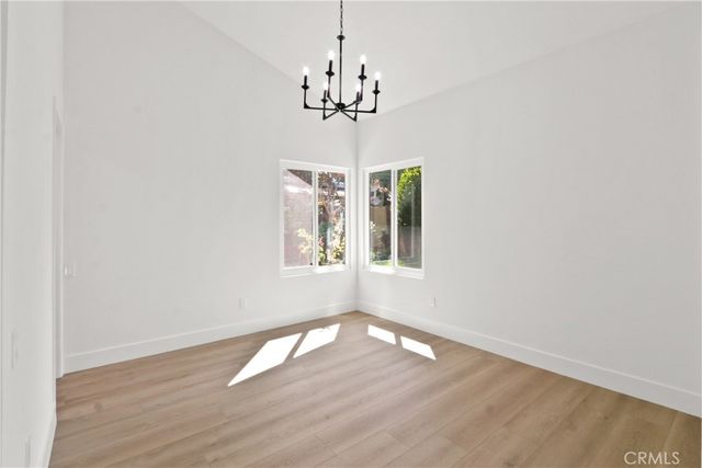 17 Rocky Creek, Laguna Hills, CA 92653