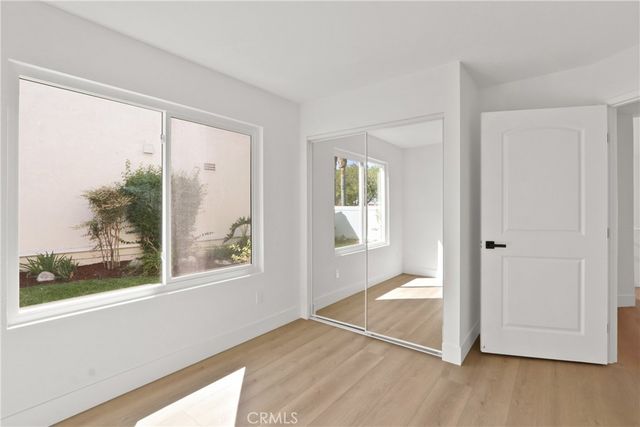 17 Rocky Creek, Laguna Hills, CA 92653